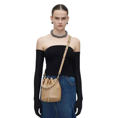 Marc Jacobs -Bolso bombonera, The Bucket 0